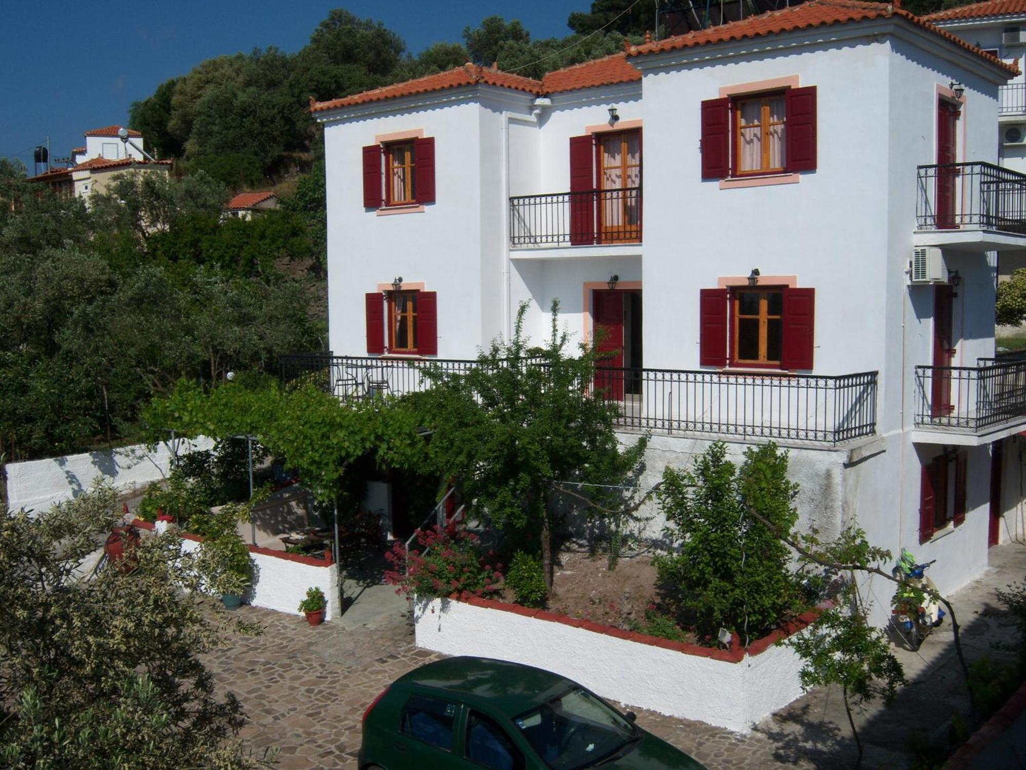 Anessis Cosmos Aparthotel Anaxos Buitenkant foto