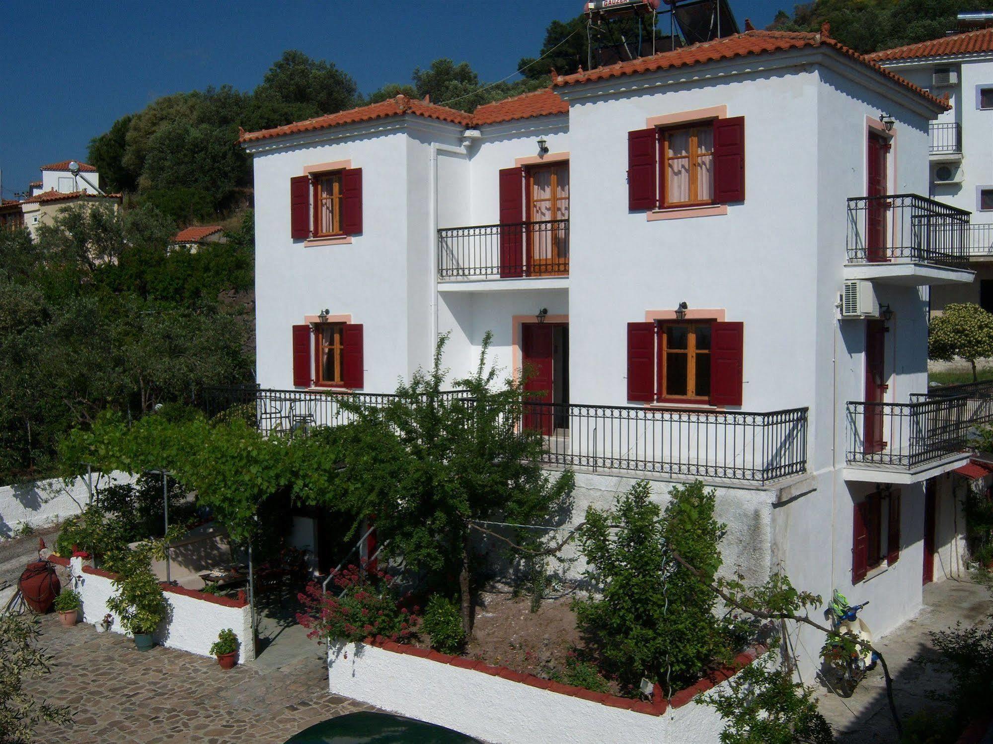 Anessis Cosmos Aparthotel Anaxos Buitenkant foto